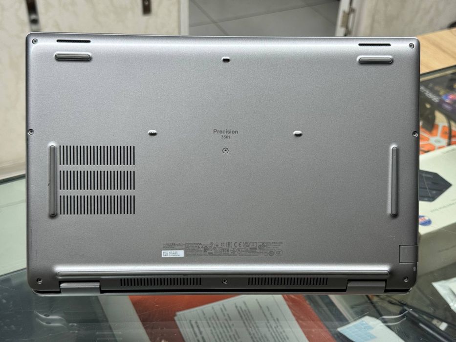 DELL Precision 3581 - Core i7-13800H_А1000_6гб
