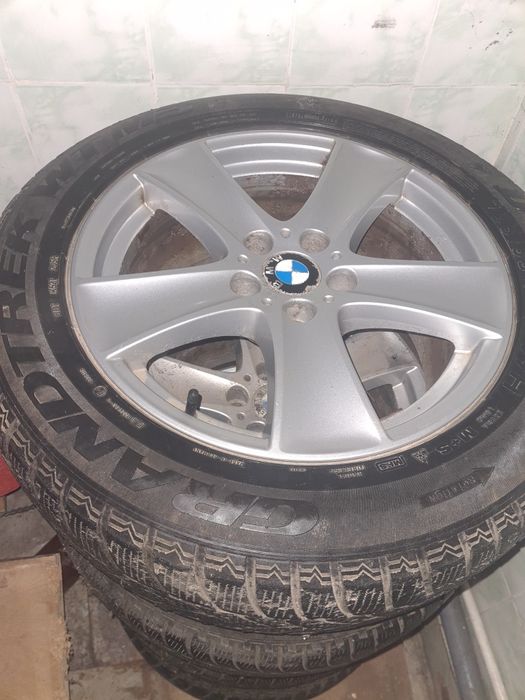 Jante aliaj BMW X5 cu anvelope R18