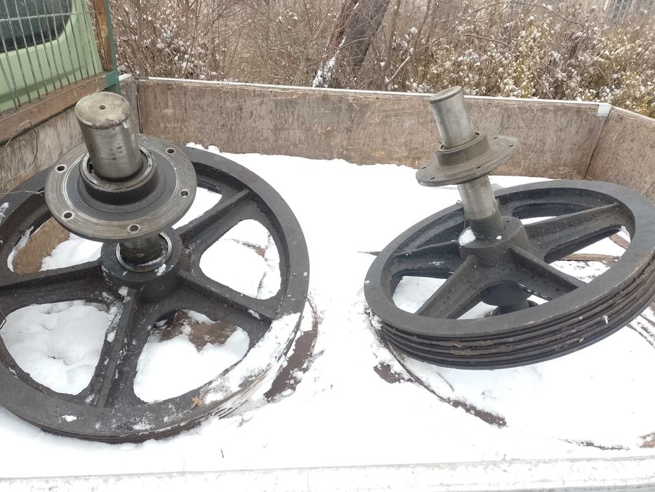 Fulie volanta cu patru curele