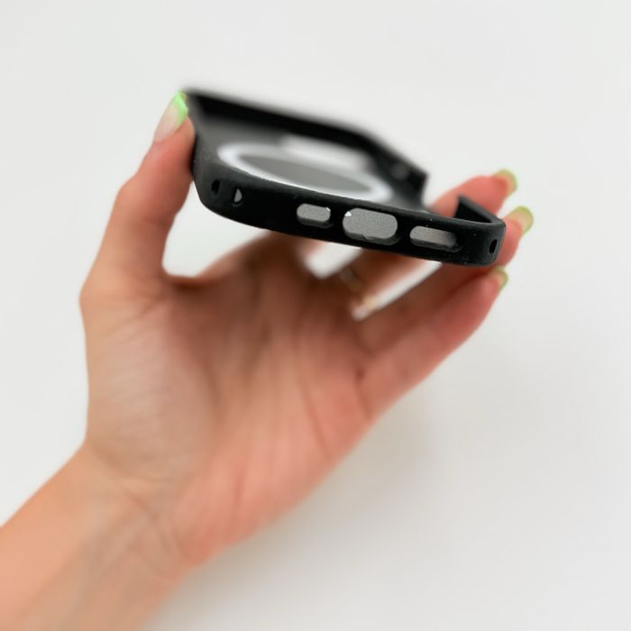 Otter Box Defender Pro Удароустойчиви калъфи за iPhone 16 различни видове