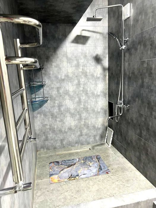 Продается новостройка 2 комнатная  50м²