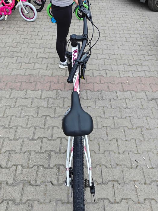 Промо велосипед 27.5" Sprint MAVERICK LADY S бял