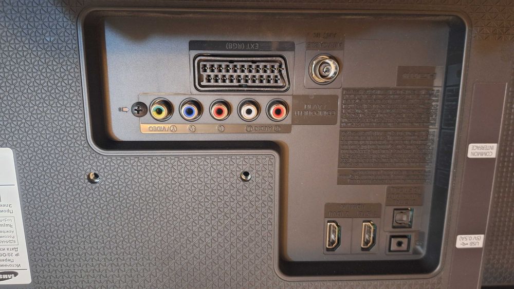 Цифровой смарт  телевизор Samsung UE22H-5000