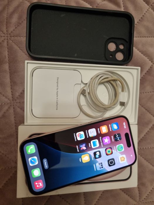 Iphone 15 - Pink