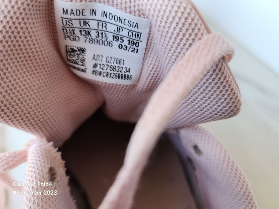 Adidas маратонки nom 31,5  .