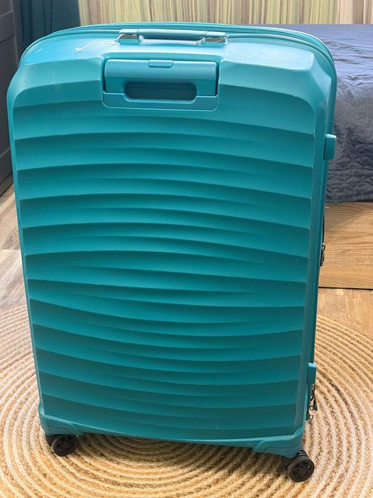 Куфар размер L на Estil