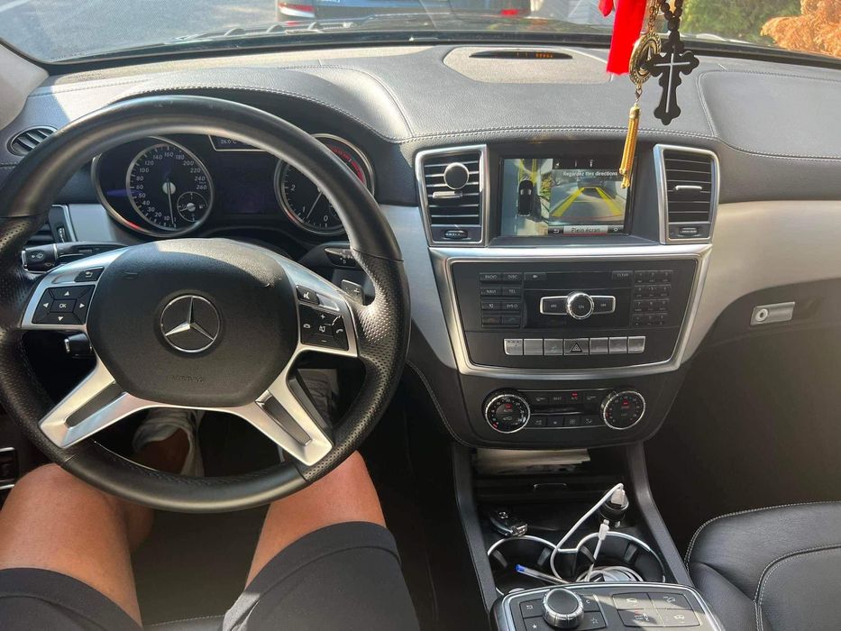 Mercedes GL350 2015