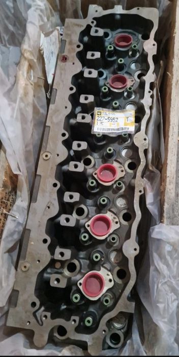 Продам запчасти caterpillar