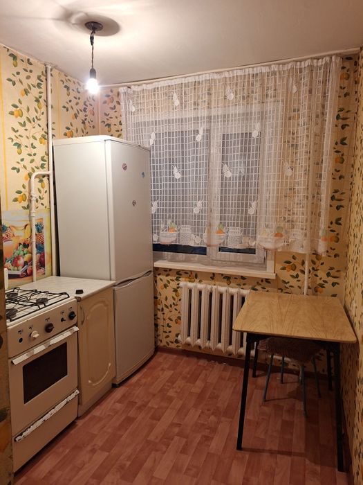 Продам квартиру 3-х комнатную