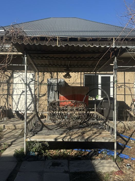 Продается металлический  тапчан