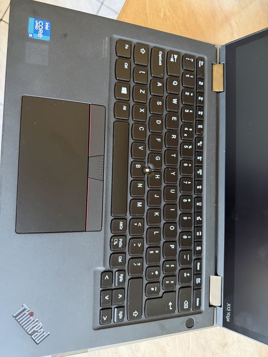 Vand Laptop Lenovo Thinkpad x13 gen 2 defect