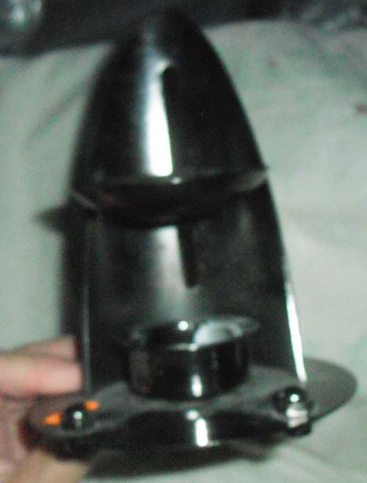 Метална черна тамянница с подвижно сито и свещ