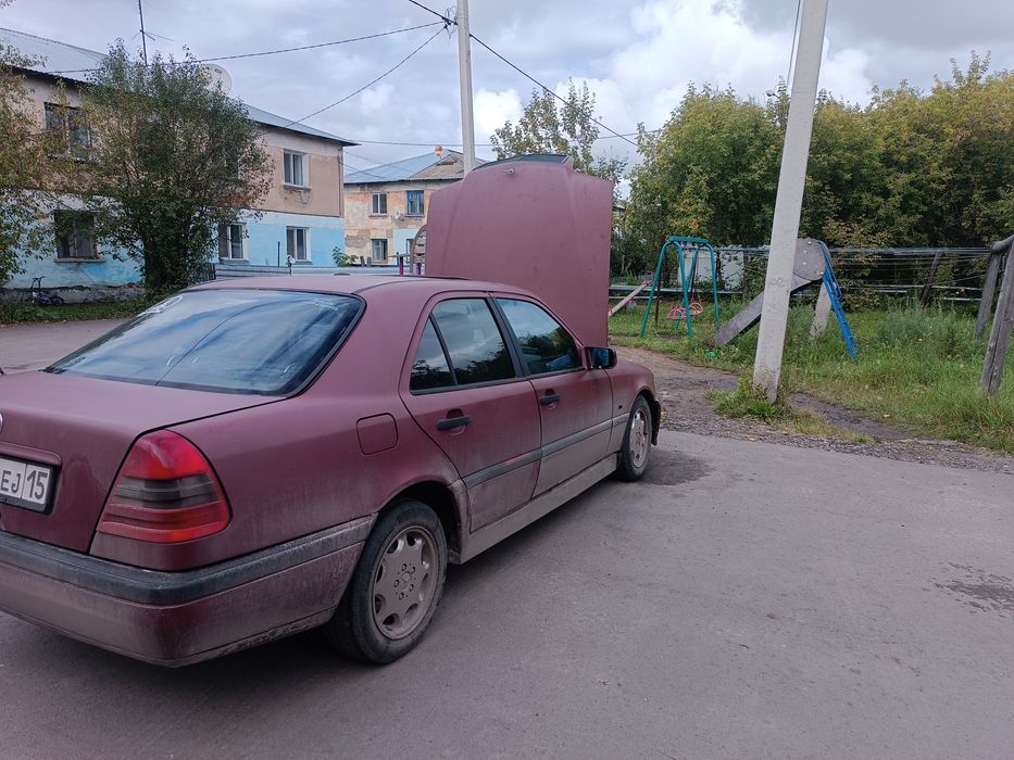 Продам Мерседес W202