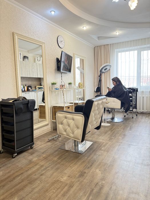 Кресло парикмахерское