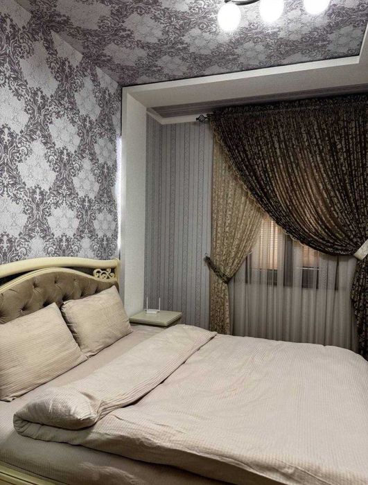 Сдаются По-Суточно Квартиры в центре Города Самарканд (Бульвар)