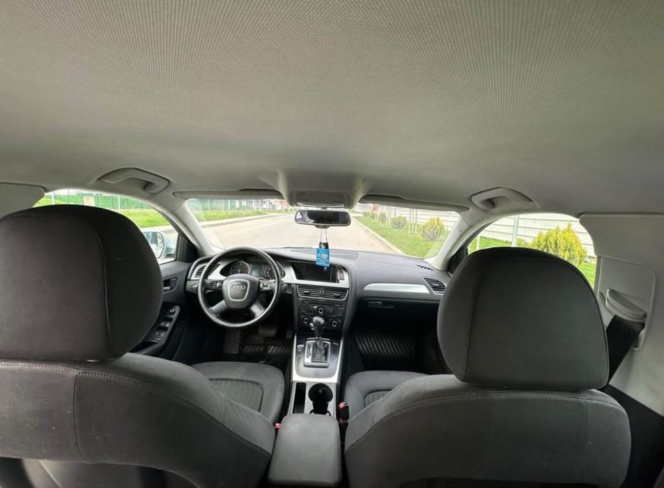 Audi A4 B8 berlină, Euro 4 an fabricație 2009