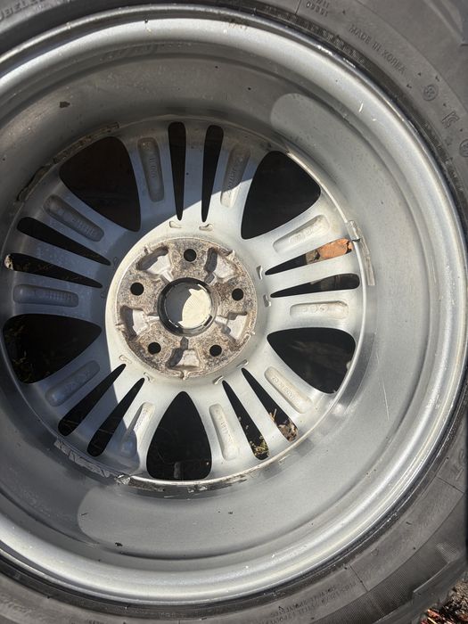 Продам диски R17 с резиной