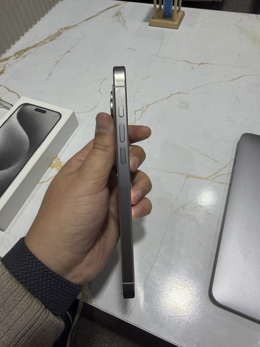 Iphone 15 Pro Max e-sim