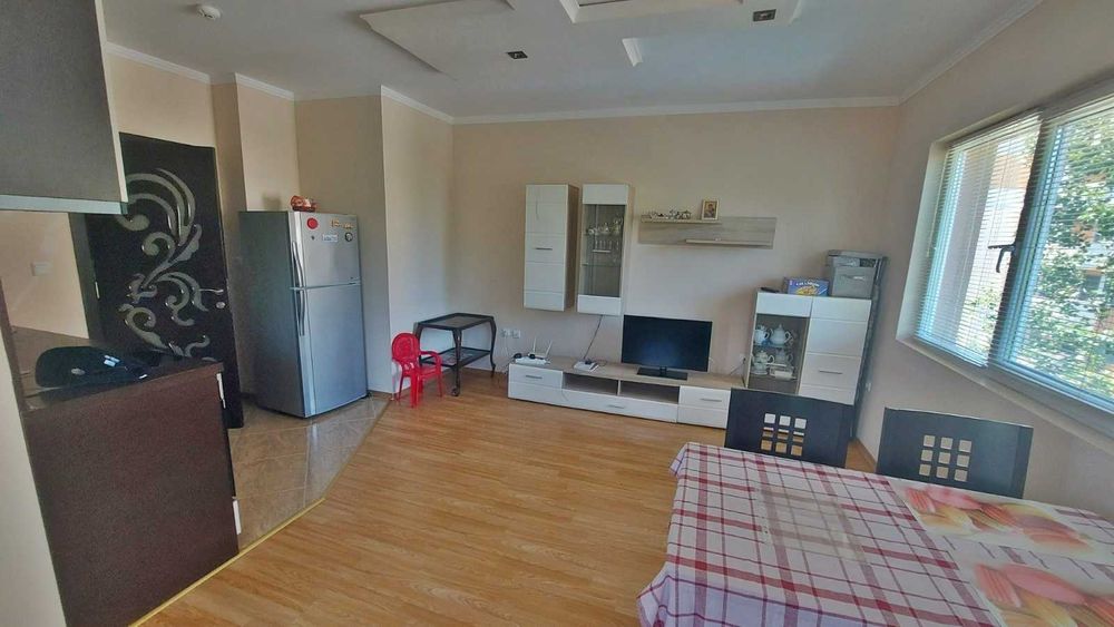 Продава се Двустаен апартамент в к.к. Слънчев бряг - 59 кв.м за 1221 €/кв.м - Снимка #3