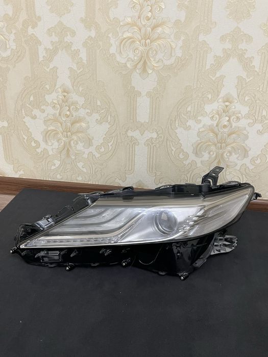 Камри 70 фара koito ориг