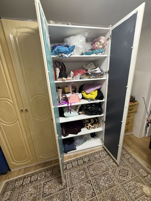 Шкаф платяной из двух частей