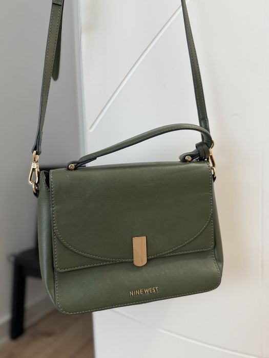 Дамска малка чанта Nine West