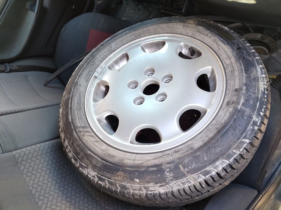 Ауди а4 б5 на части