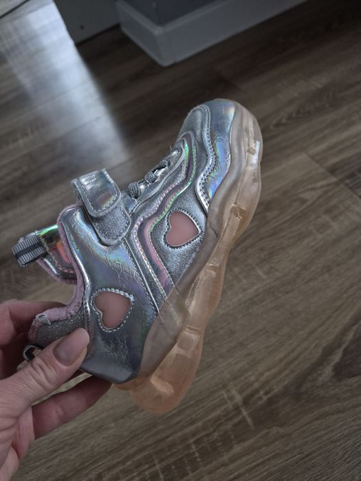 Adidasi fete mărimea 30