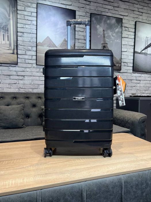 Скидки на чемоданы из полипропилена новые