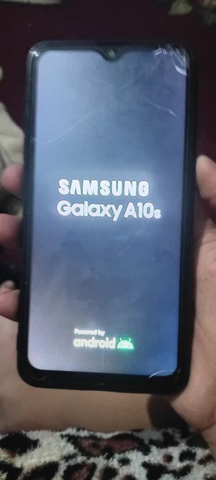 Samsung a10 s yaxshi holatda