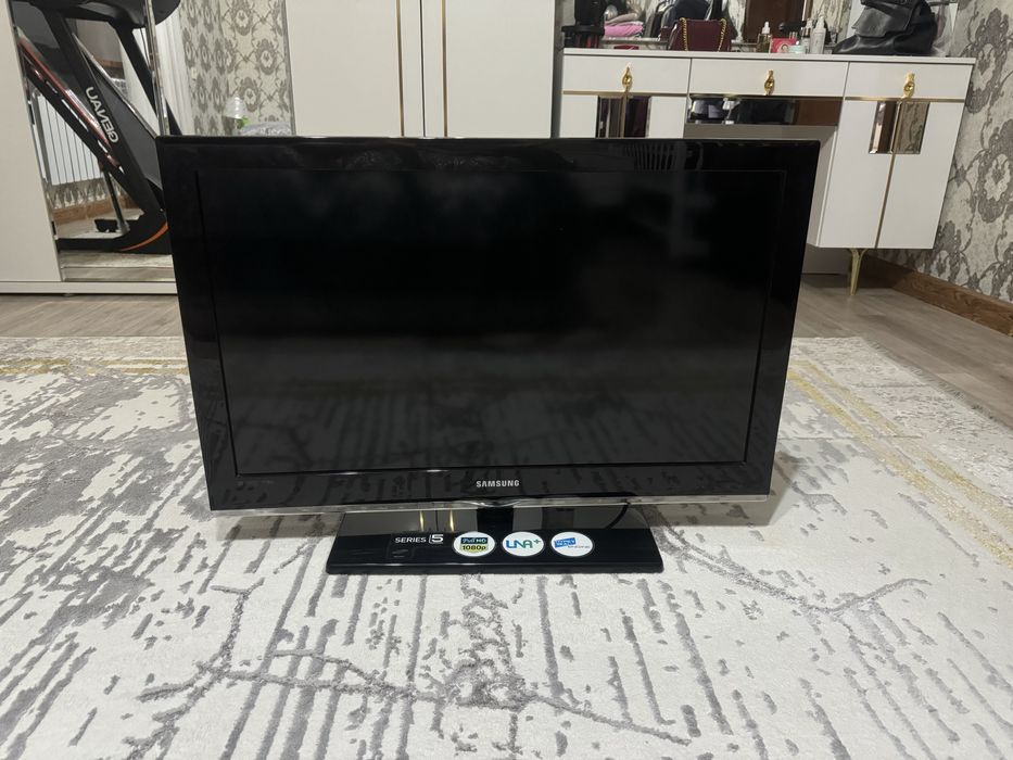 Телевизор Samsung