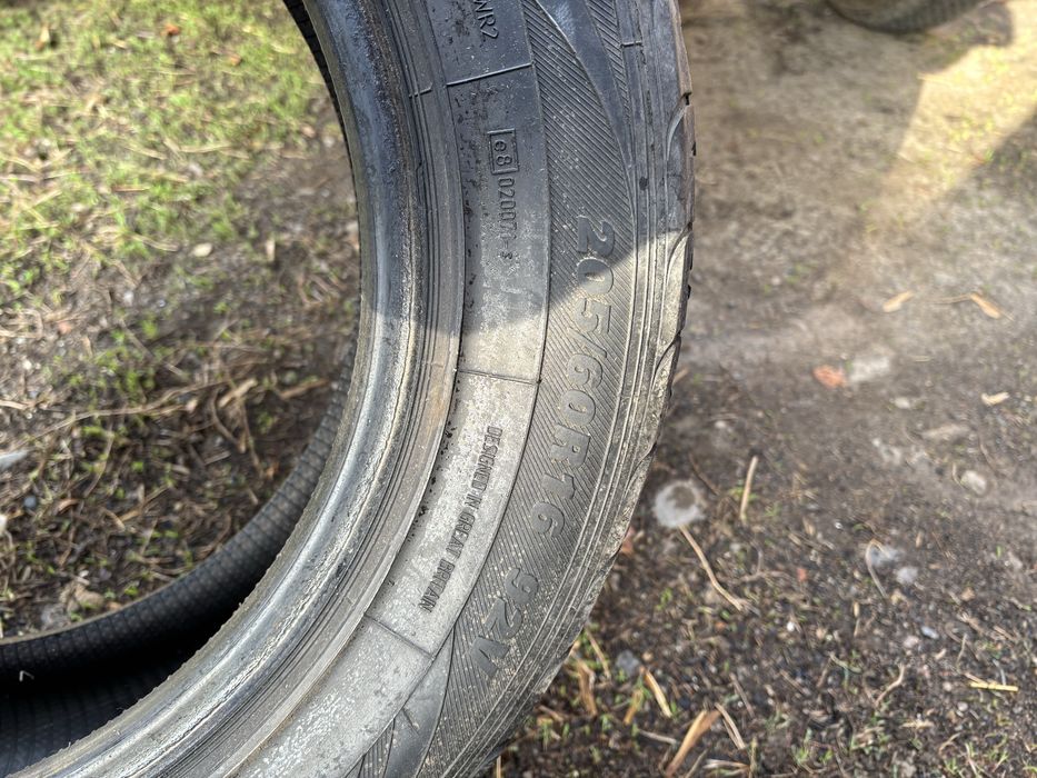 Шины летние 205/60 R16
