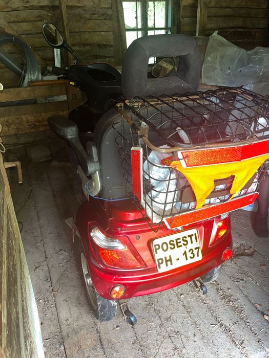 Scuter electric folosit