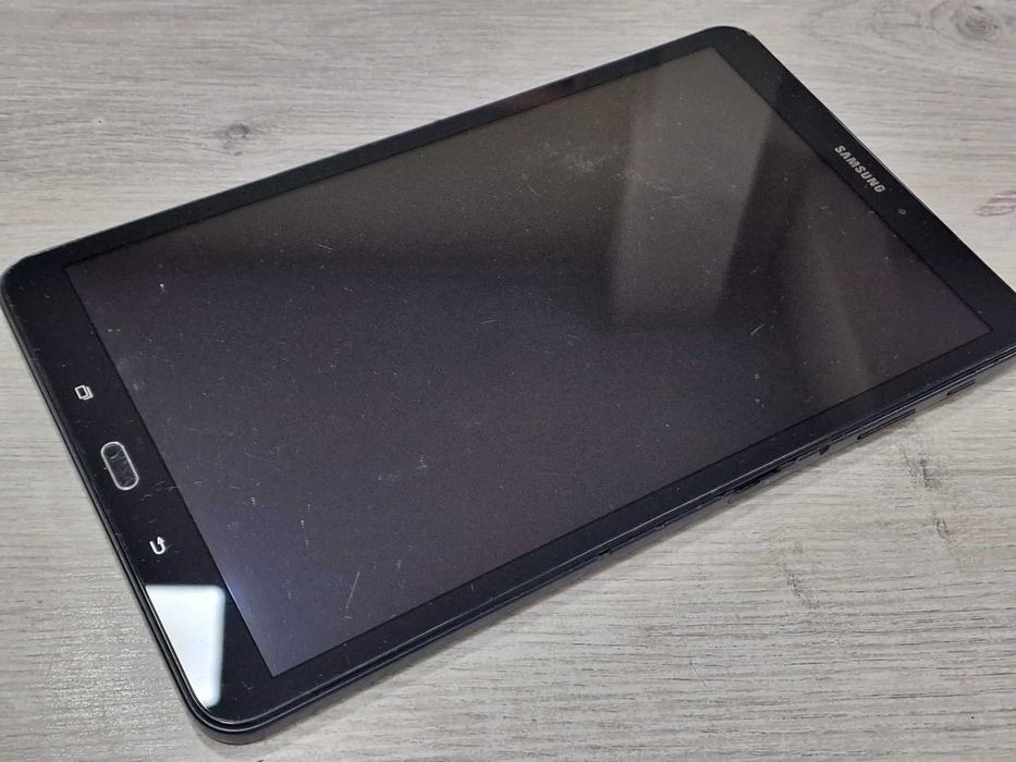 Samsung Galaxy Tab A  SM-T580, 10.1", Wi-Fi, 16GB, 2GB Ram, 8MP