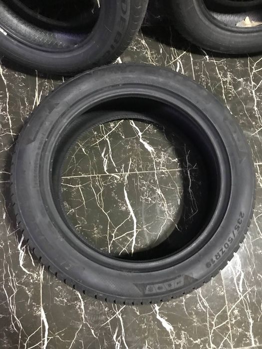 Shina Balon Imperial 235/50R19