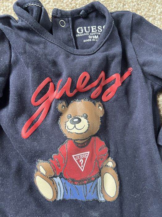 Ромпъри    Guess