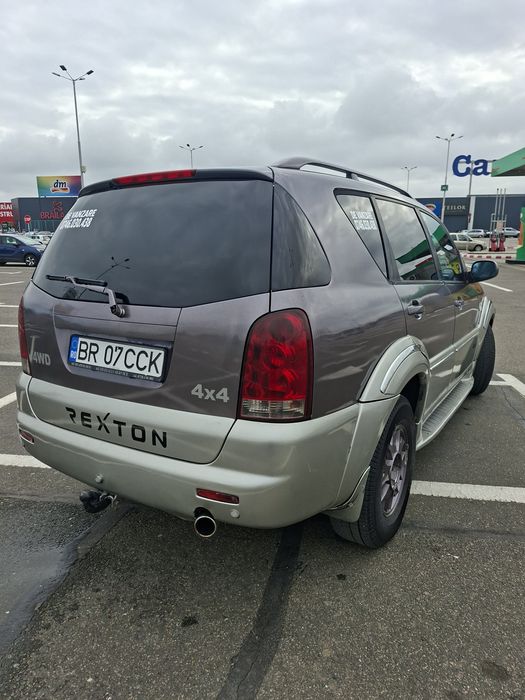 Rexton 4x4 variante auto
