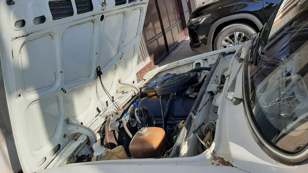 Жигули ВАЗ 2106  отличном состоянии