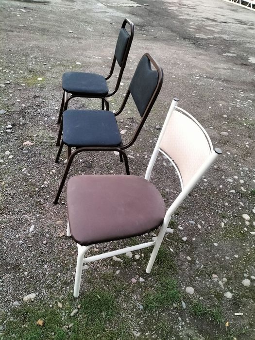 Продается стулья.