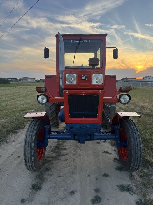 Vand tractor UTB 650