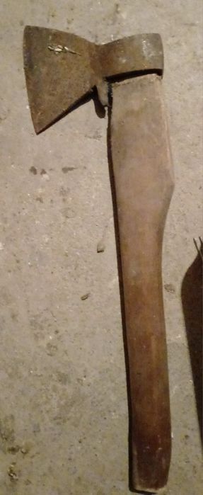 Продам Топоры СССР б/у