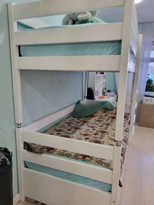 Детская, двухъярусная кровать