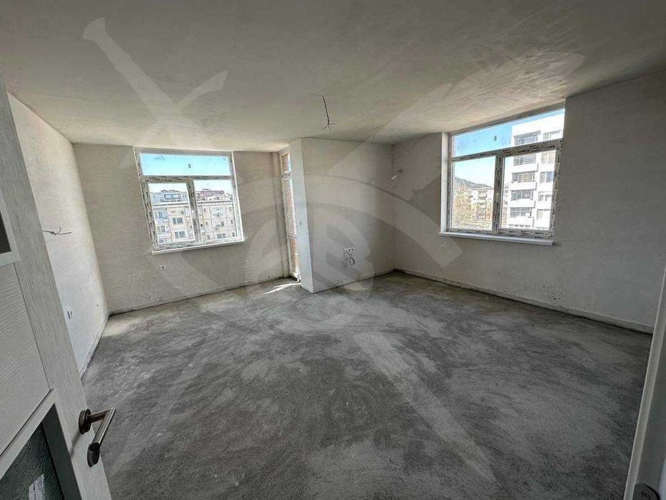 Продава се Тристаен апартамент в Пловдив, Кючук Париж - 103 кв.м за 1390 €/кв.м - Снимка #6