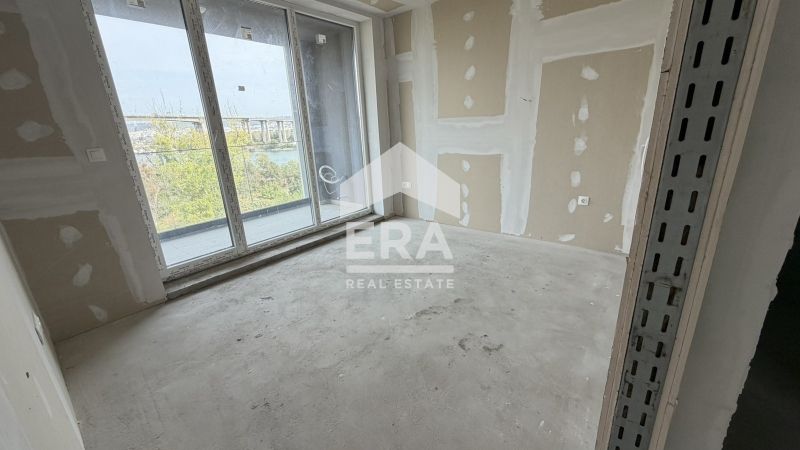 Продава се Тристаен апартамент в Варна, Аспарухово - 92 кв.м за 1729 €/кв.м - Снимка #6