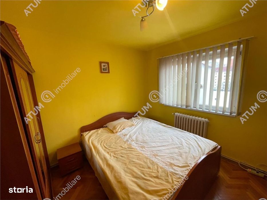 Apartament 3 camere decomandate si balcon zona Vasile Aaron Sibiu