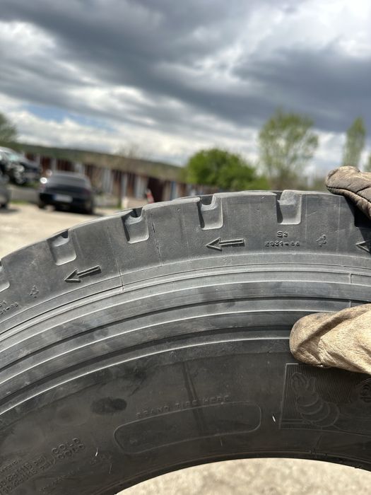 Тешкотоварни гуми 305/70/19.5 MICHELI