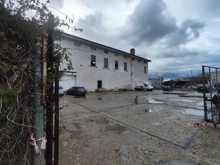 ЕРА МАКС Продава атрактивен бизнес имот - работещ до ЖП гара Ямбол