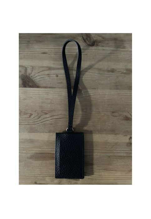 Gucci кожен етикет