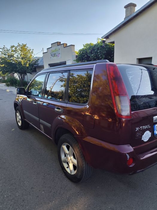 Nissan X trail T30