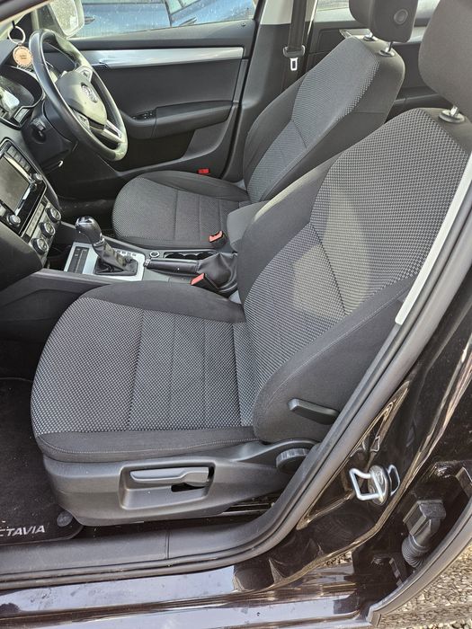 Scaune față spate Octavia 3 break